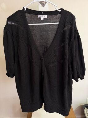 NWT Daily Threads Shirt Sleeve Cardigan